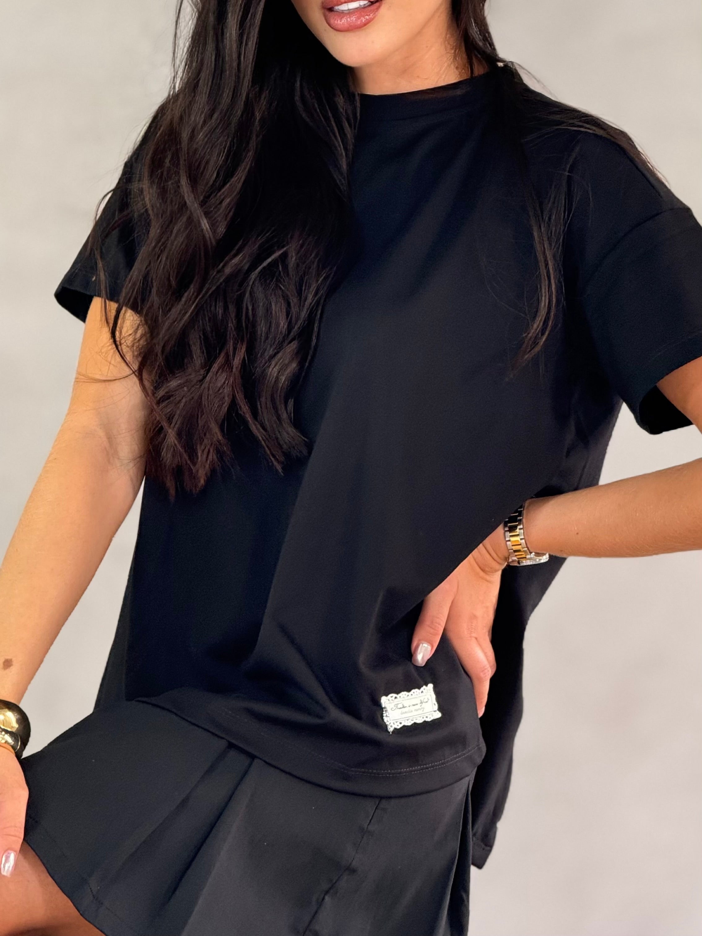 CAMISETA OVERSIZE BLACK
