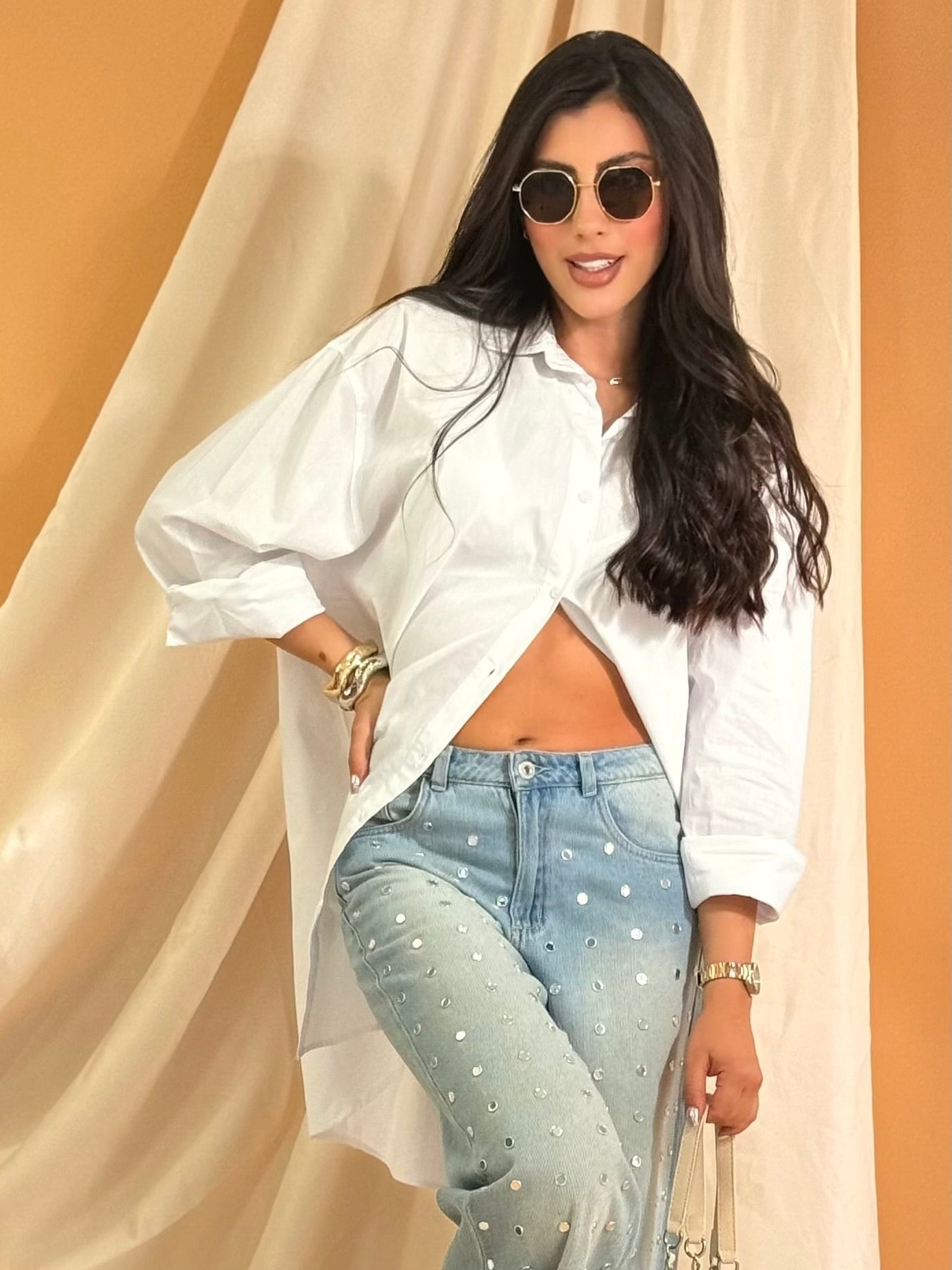 CAMISA MUB OVERSIZE MANGA LARGA