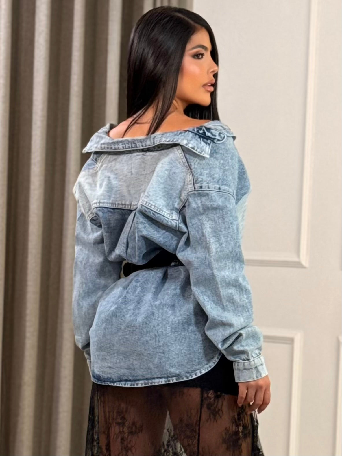 CAMISA DENIM MUB BICOLOR (NO INCLUYE CINTURÓN)