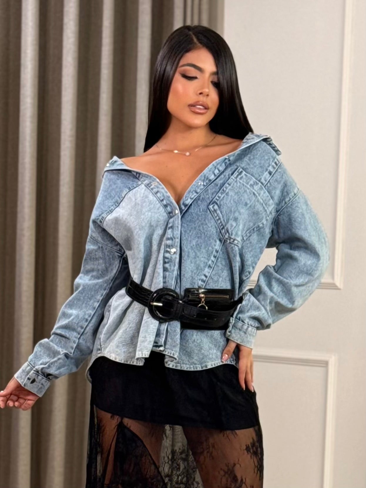 CAMISA DENIM MUB BICOLOR (NO INCLUYE CINTURÓN)