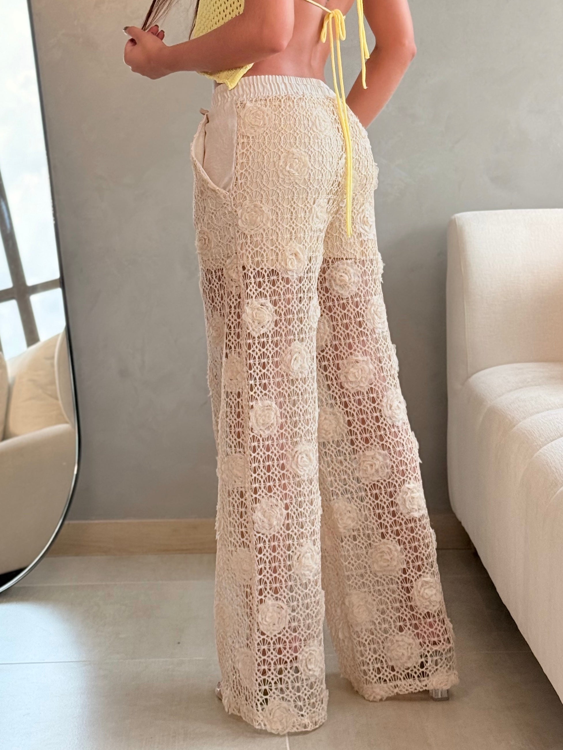 PANTALÓN CROCHET FLORAL