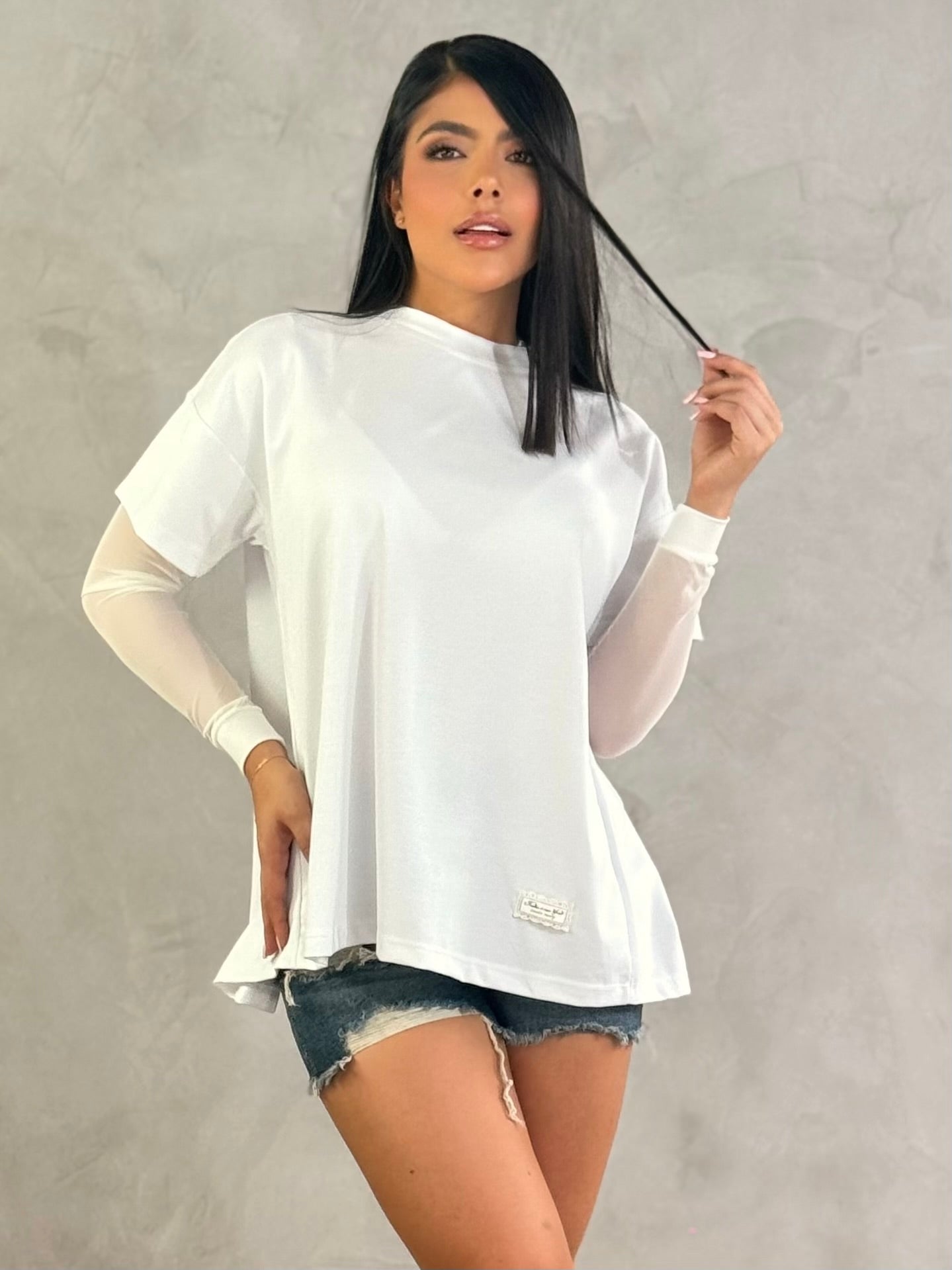 CAMISETA OVERSIZE BLACK