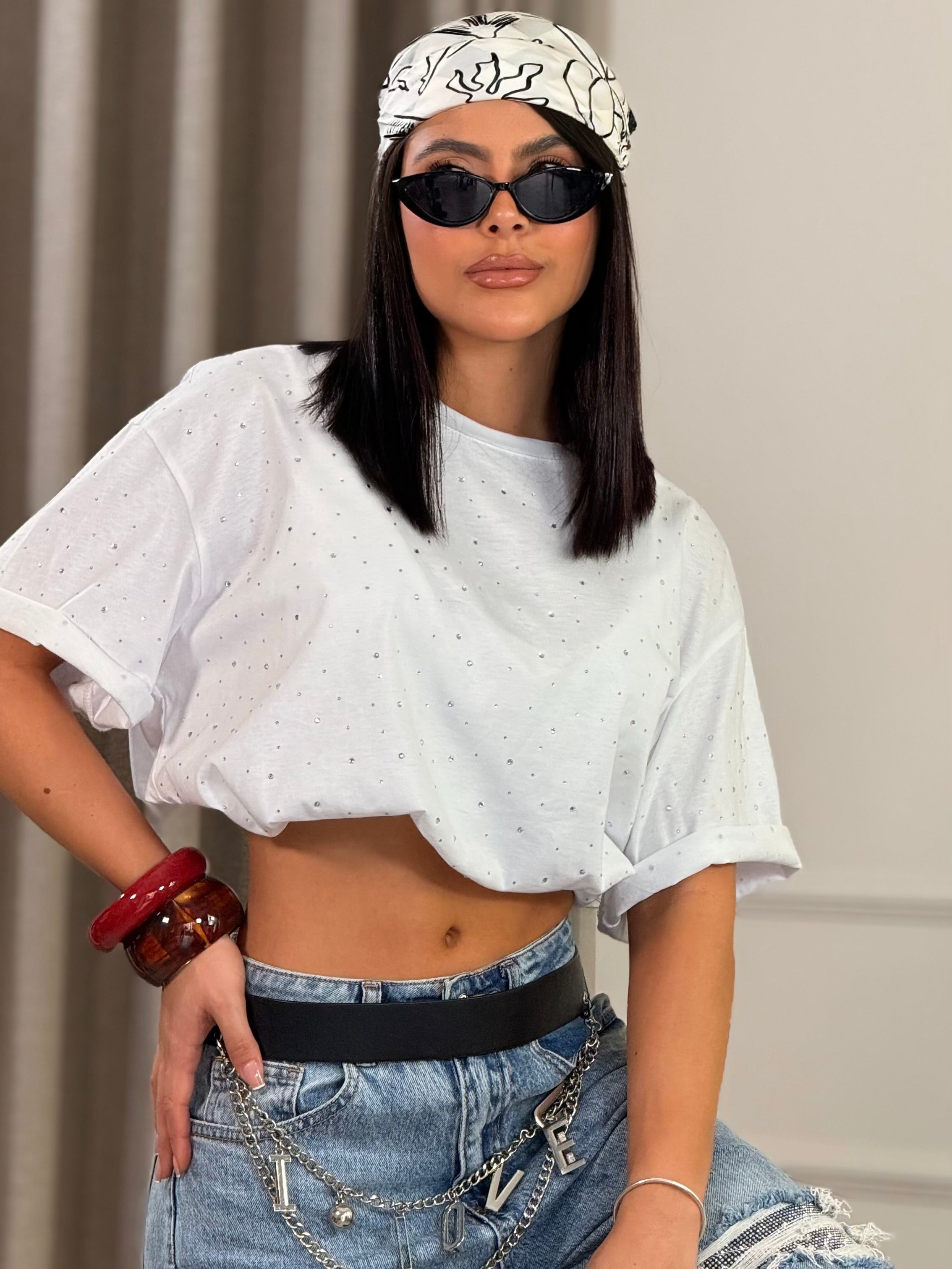 CAMISETA MUB OVERSIZE CON PEDRERIA