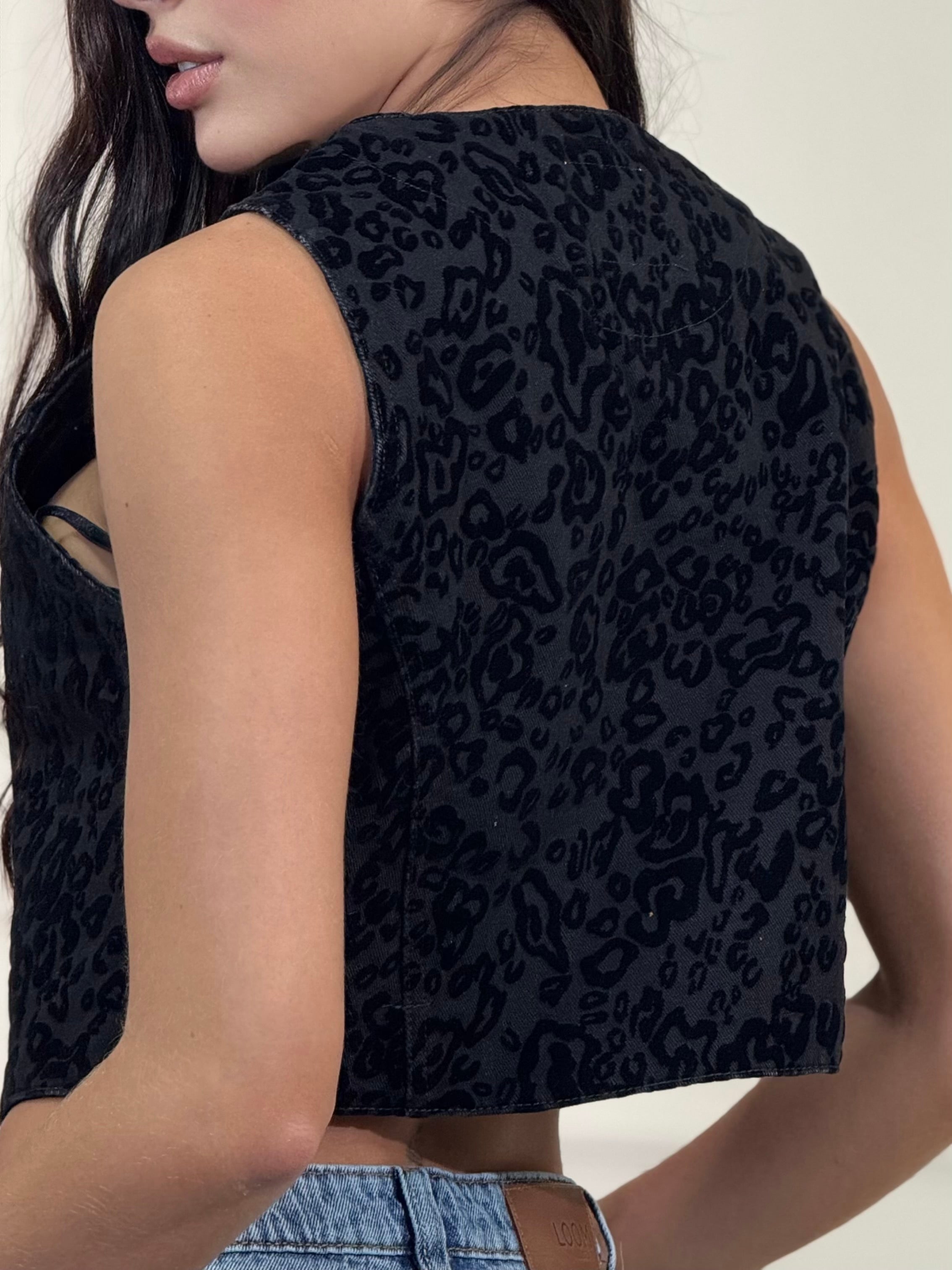 CHALECO VELVETIN  PRINT NEGRO