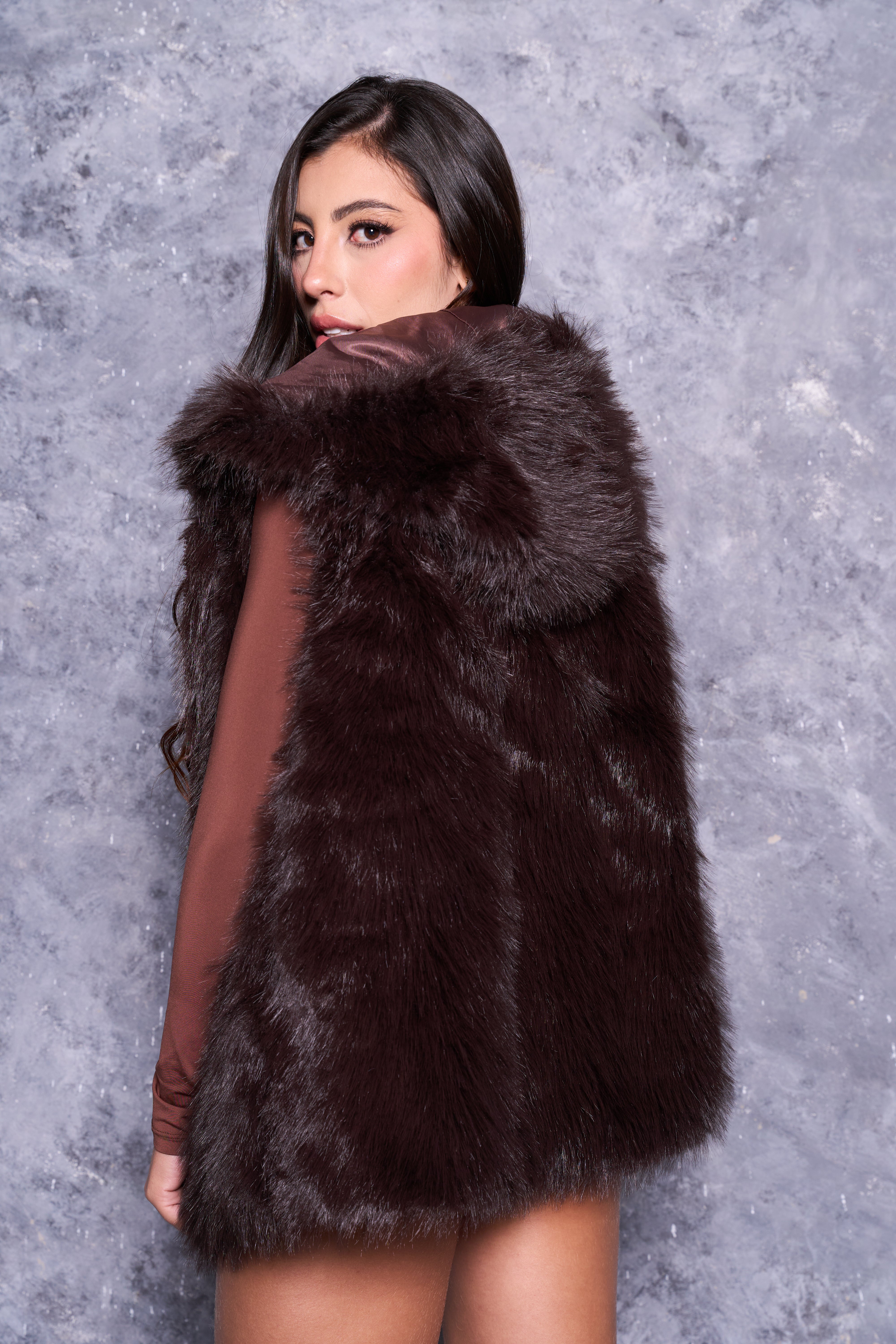 CHALECO CON CAPUCHA ovejero